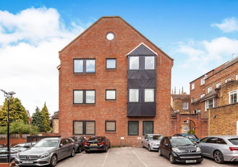 4 The Courtyard Central Windsor 2Br Eksteriør bilde